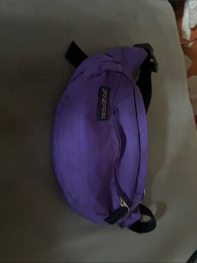 Jansport Violet Hip Pack with Black Strap